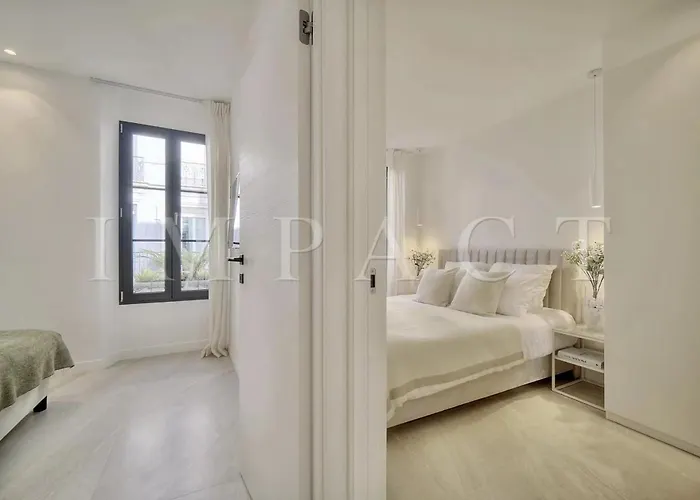 Ref 1916 - Beautiful For Rent In * Cannes